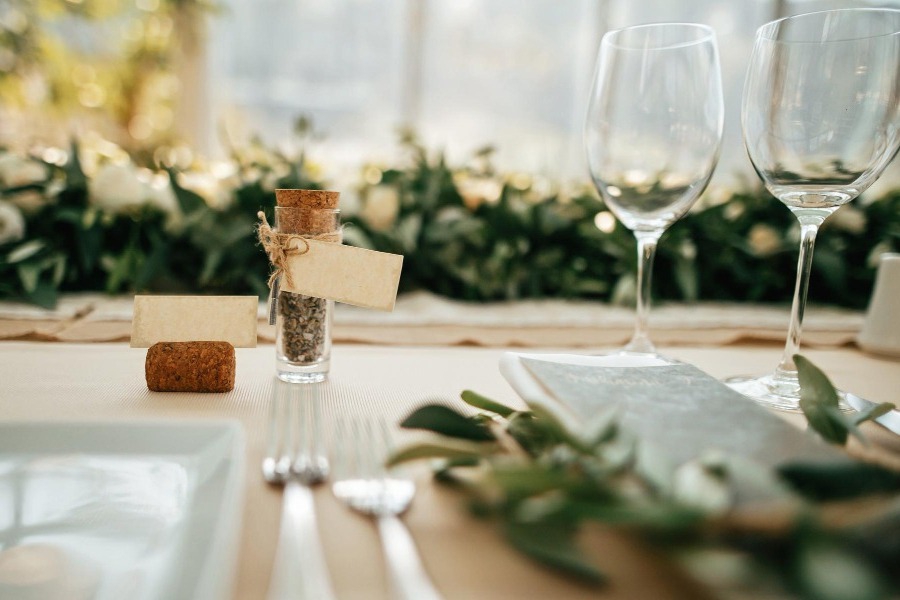 ΑΑΔΕ: Ψηφιακό «μάτι» σε γάμους, βαφτίσεις και events από το Πάσχα