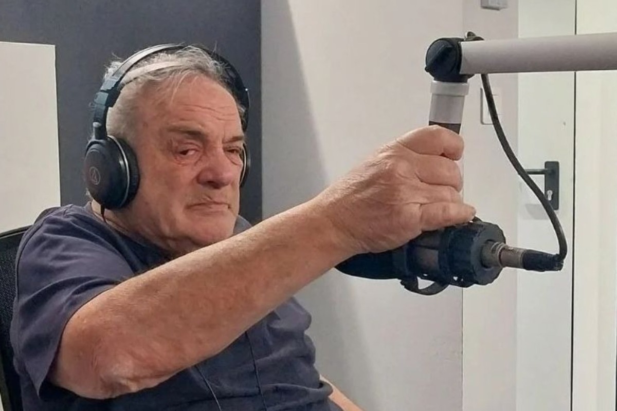 Έφυγε από τη ζωή ο Ανδρέας Μαζαράκης - Αφησε ανεξίτηλο αποτύπωμα τόσο στον έντυπο Τύπο όσο και στο ραδιόφωνο.