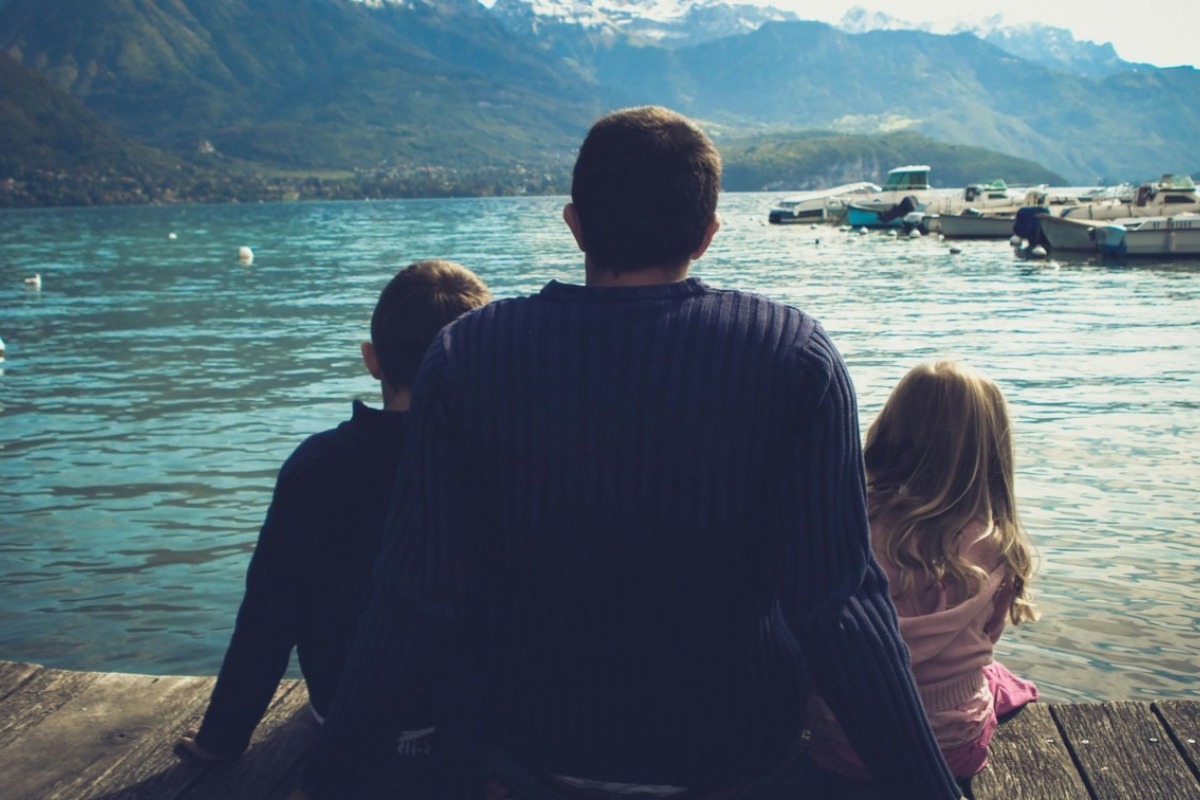 «Ενεργοί Μπαμπάδες»: Ζητούν κατάργηση της διάταξης για συνεπιμέλεια με επιστολή στον πρωθυπουργό - Οι «Ενεργοί Μπαμπάδες» θέλουν την άμεση κατάργηση της νομοθετικής τροποποίησης για τη συνεπιμέλεια παιδιών, θέμα για το οποίο η Όλγα Κεφαλογιάννη και 