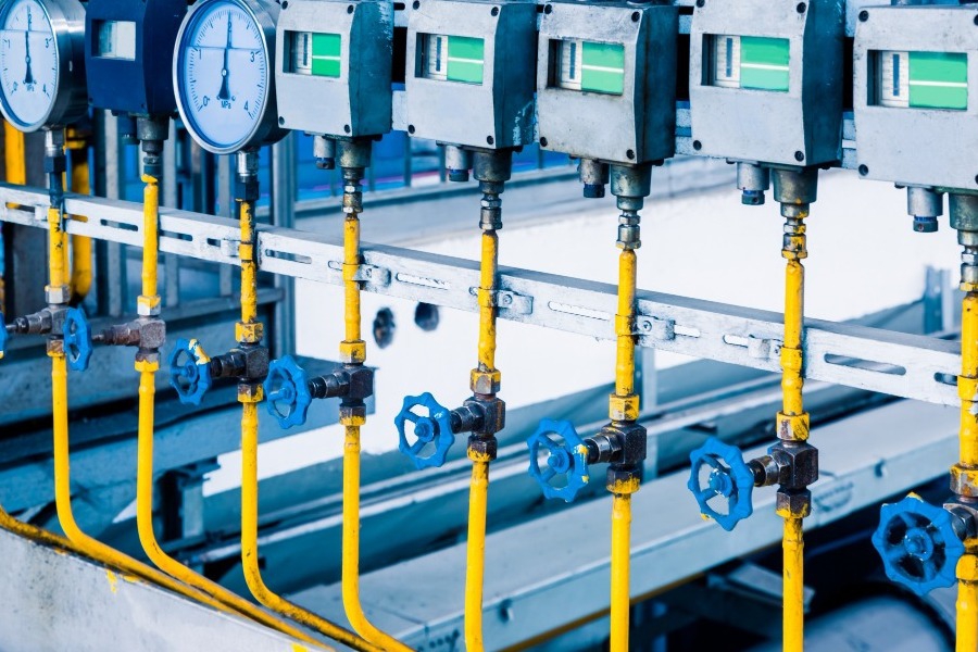 Αν το πετρέλαιο φτάσει τα 200 δολάρια, πόσο θα πληρώνουμε τη βενζίνη στην Ελλάδα