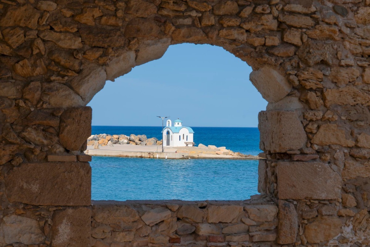 4 μέρη στην Ελλάδα που είναι ιδανικά για μονοήμερη χωρίς πολλά έξοδα