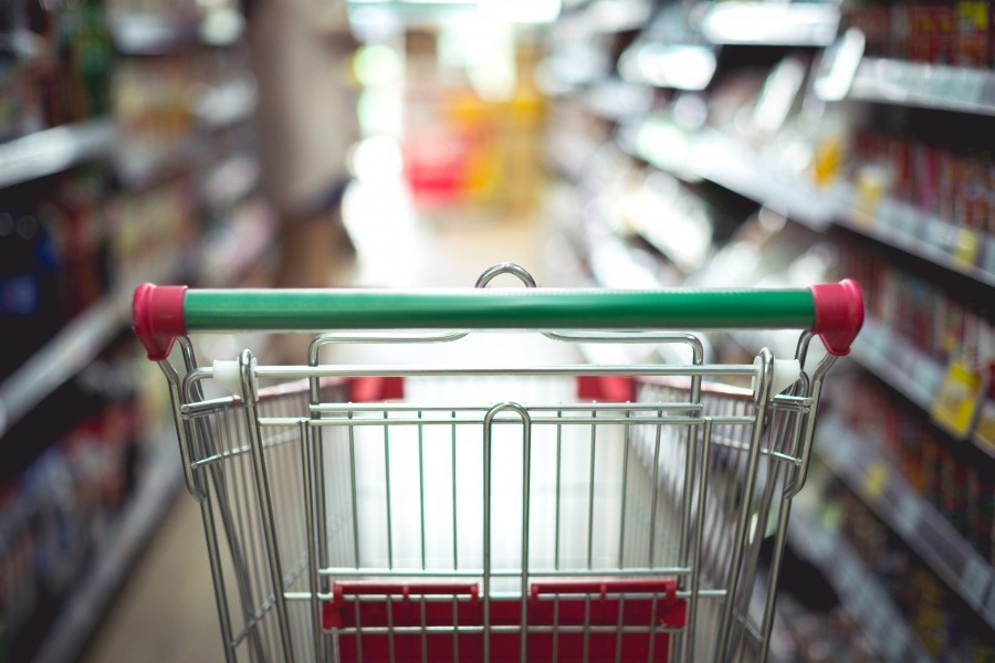 Η λίστα με τα 61 προϊόντα στα οποία μπαίνει πλαφόν στο περιθώριο κέρδους