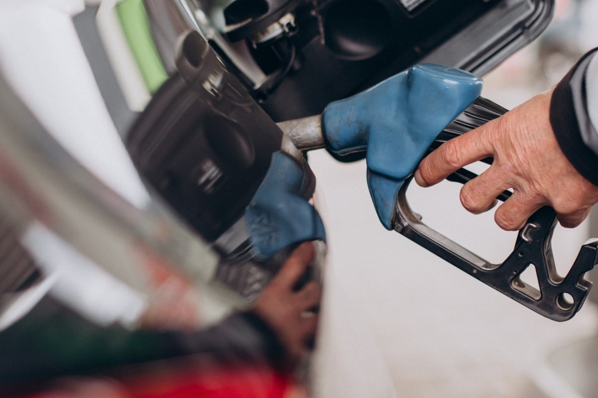 Fuel Pass: Πώς διαμορφώνονται τα ποσά της επιδότησης καυσίμων ανά περιοχή