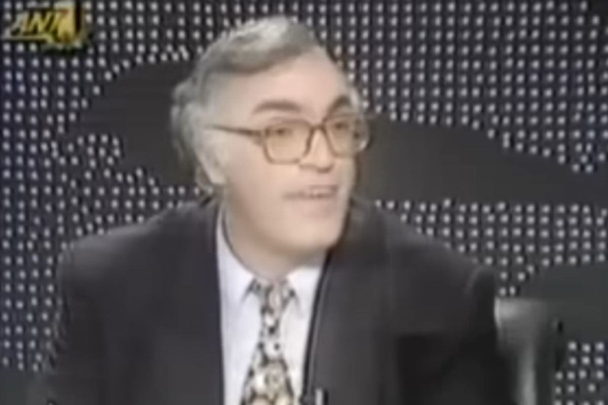 Η φάρσα με την πίτσα on air, που έκανε τον Βασίλη Λεβέντη τηλεοπικό θρύλο