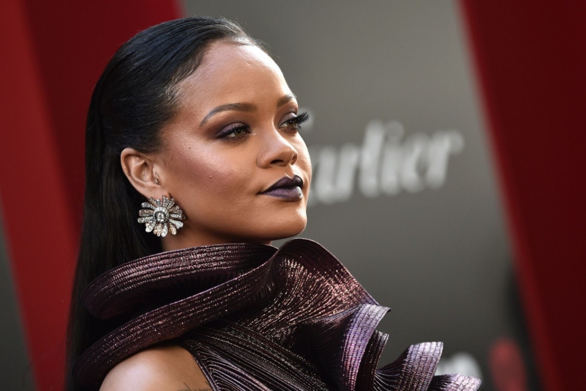 Τρόμος για τη Ριάνα: Συνελήφθη γυναίκα που πυροβόλησε το σπίτι της, σφαίρα διαπέρασε τοίχο