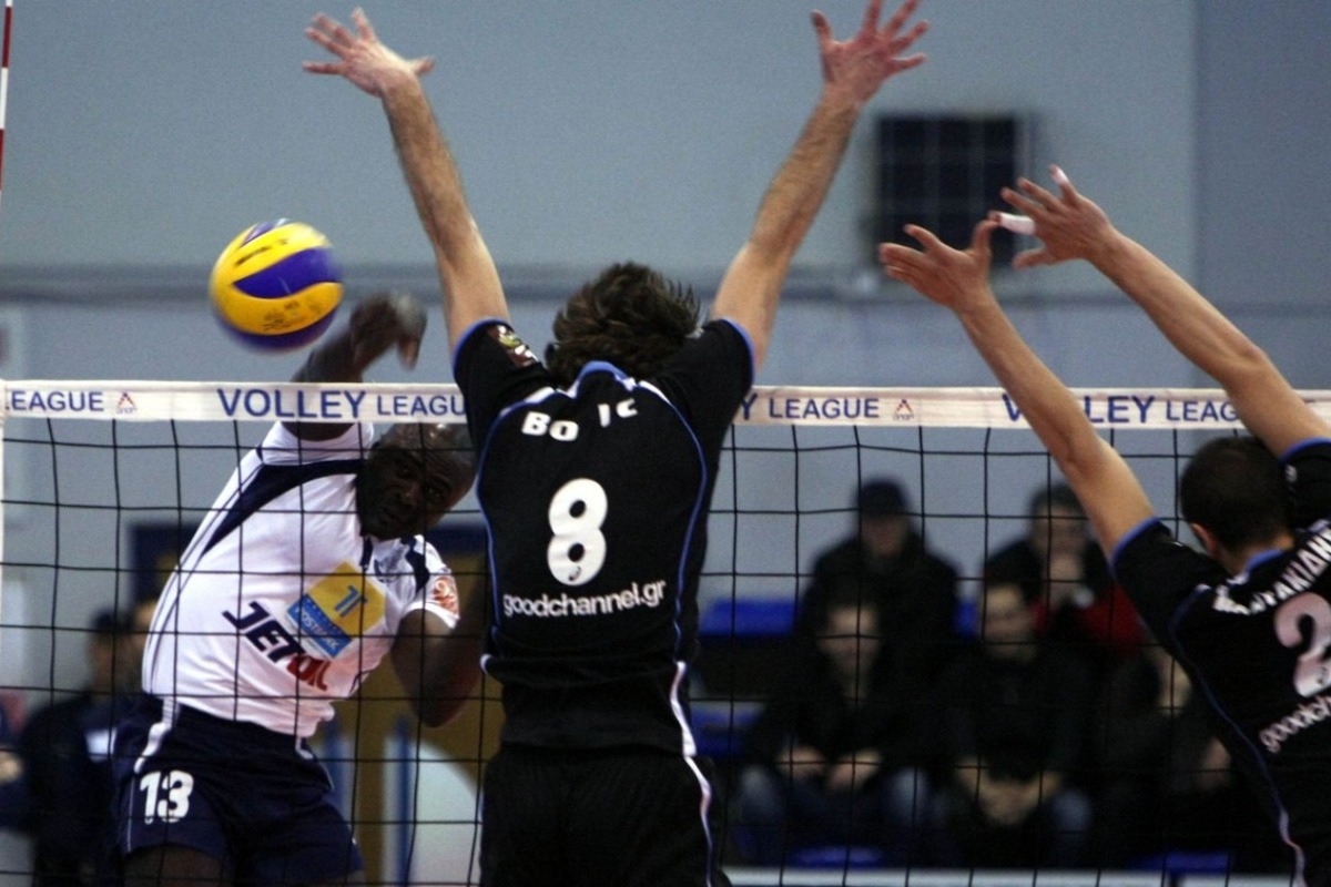 Πένθος στο ελληνικό βόλεϊ: Πέθανε ο Γκι Ρόζε Νάνγκα - Θλίψη προκάλεσε στον χώρο του ελληνικού βόλεϊ η είδηση του θανάτου του Γκι Ρόζε Νάνγκα, ο οποίος έφυγε από τη ζωή τη Δευτέρα σε ηλικία 53 ετών