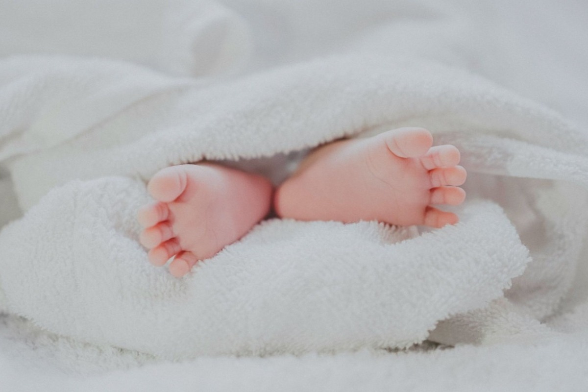 Επίδομα γέννησης έως 15.000 ευρώ - Ο Δήμος που το χορηγεί - Η «απάντηση» του δήμου Θέρμου στην υπογεννητικότητα - Αναλυτικά τα ποσά ανά παιδί