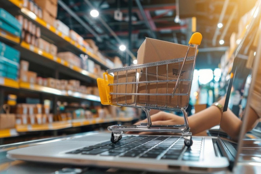 Ο κολοσσός των δισεκατομμυρίων που απέλυσε 16.000 εργαζόμενους