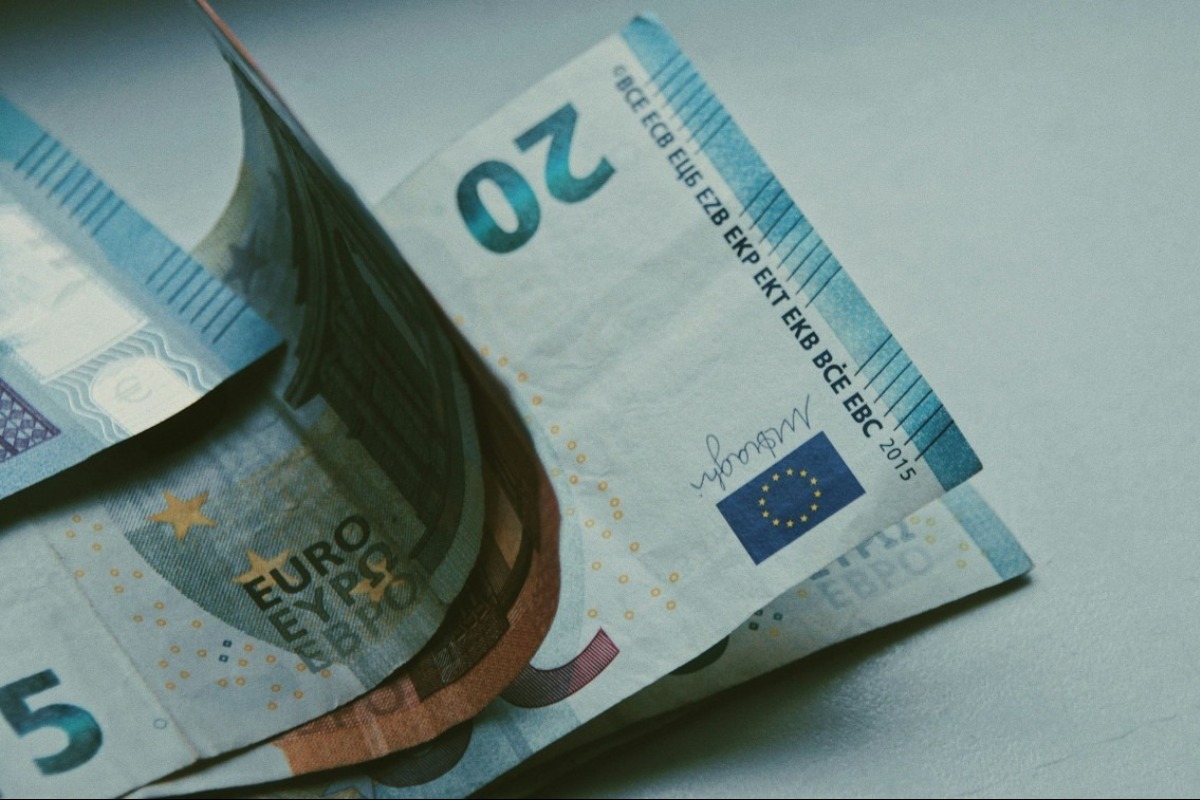 Επίδομα αδείας: Τι αλλάζει μετά την αύξηση του κατώτατου μισθού ‑ Πότε θα καταβληθεί