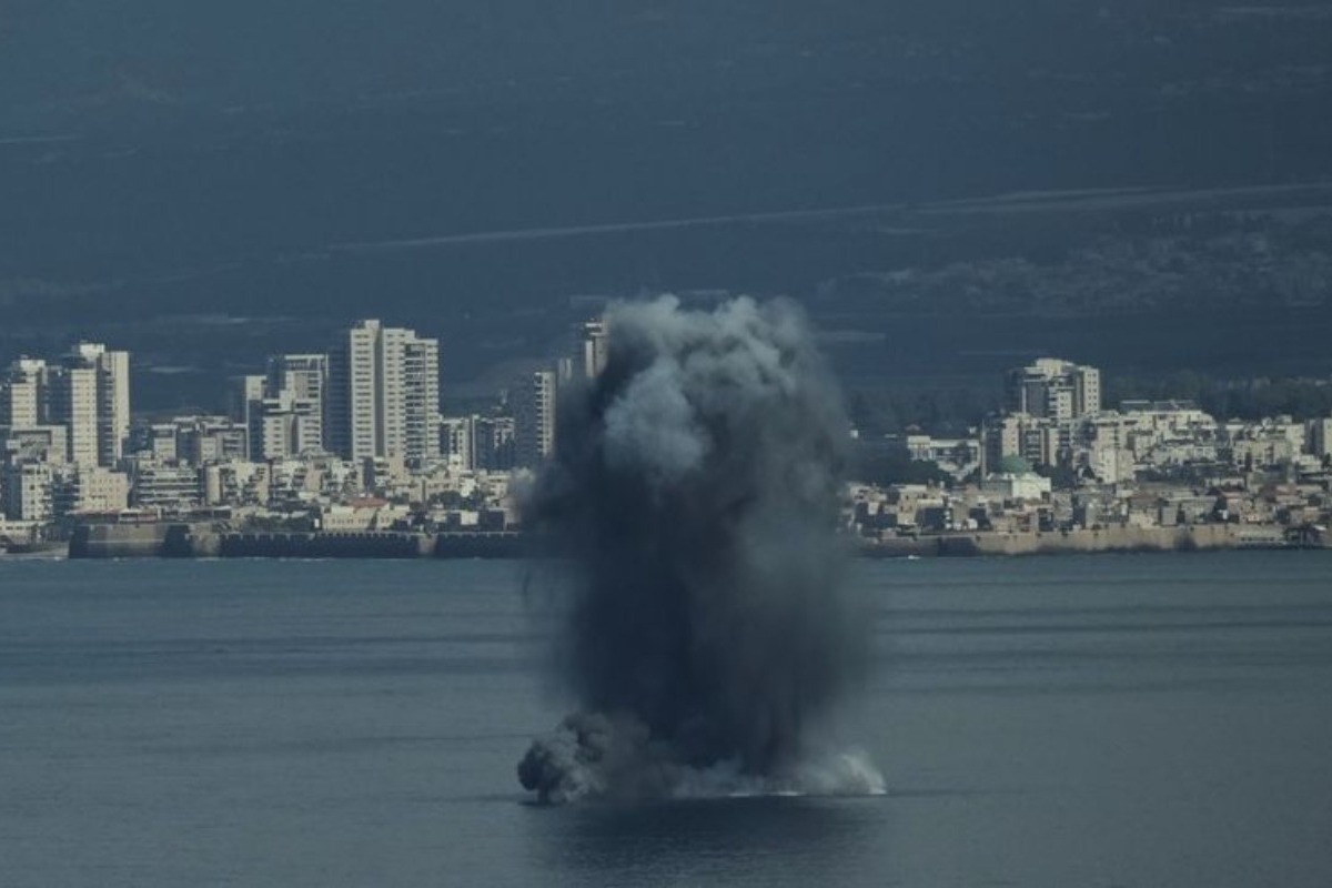 Ένας νεκρός στα Ηνωμένα Αραβικά Εμιράτα από την ιρανική πυραυλική επίθεση ‑ «Είναι δειλή πράξη»