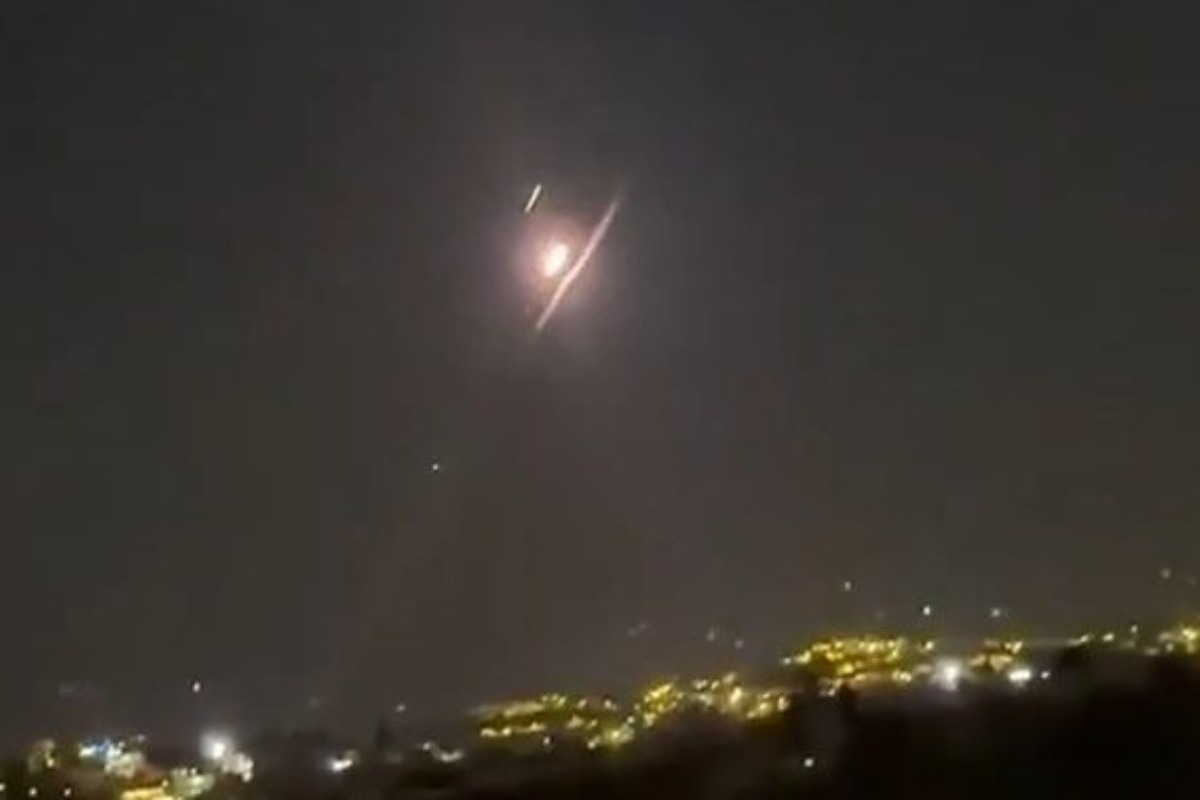 Το Iron Beam εν δράσει - Δείτε πώς αναχαιτίζει ρουκέτες και πυραύλους της Χεζμπολάχ - Βίντεο - Το Ισραήλ ενεργοποίησε για πρώτη φορά στο πεδίο της μάχης το Iron Beam