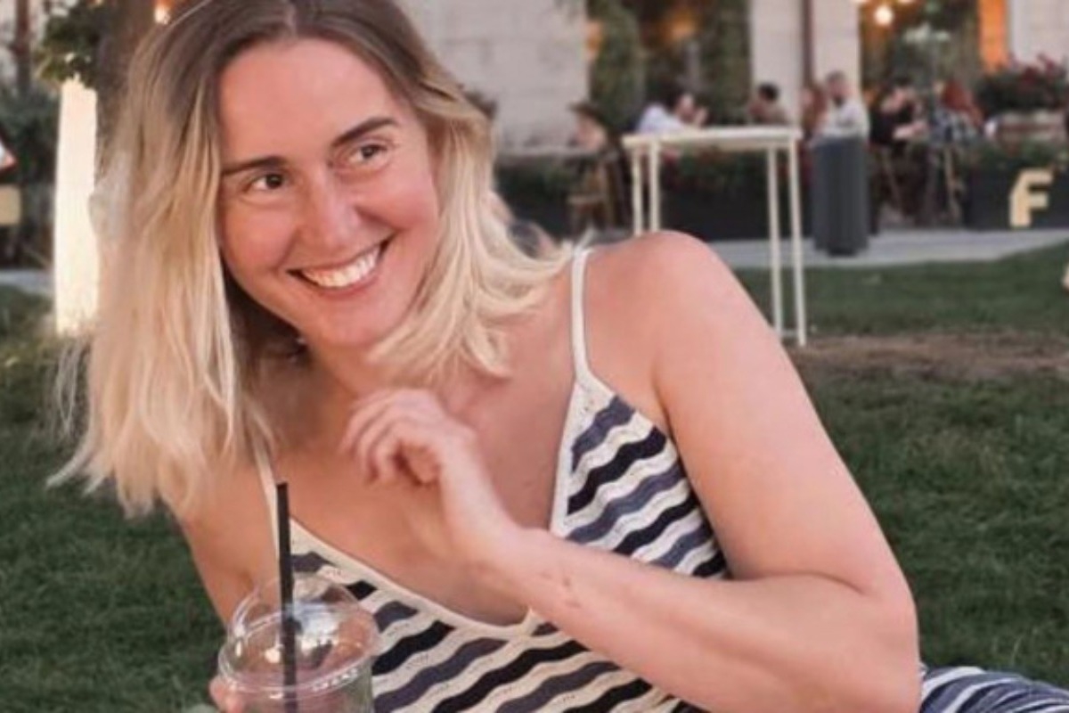 «Βρίσκω αγόρι σε κάθε χώρα: Μου δείχνουν αξιοθέατα και πληρώνουν για τα ραντεβού»