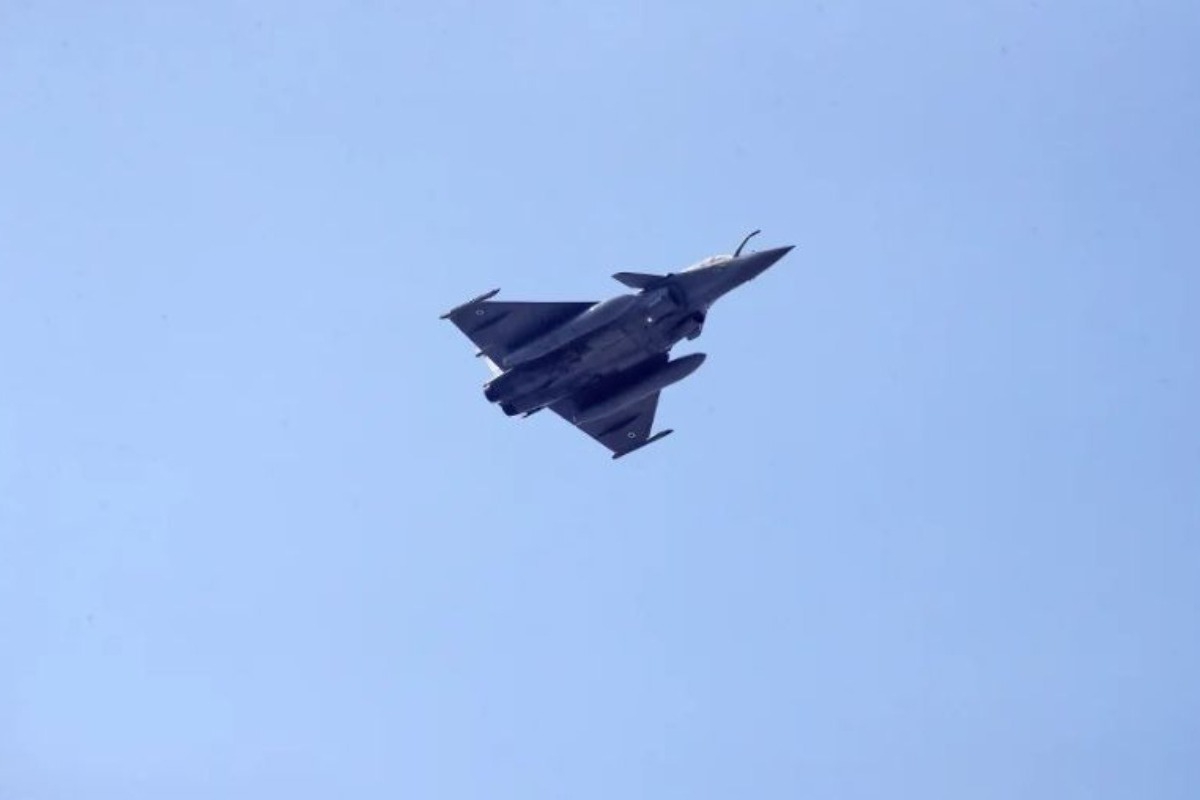 Θεσσαλονίκη: Ανησυχία με πτήση μαχητικών αεροσκαφών - Τι ισχύει - Εκατοντάδες πολίτες ανησύχησαν όταν είδαν τα αεροπλάνα στον αέρα