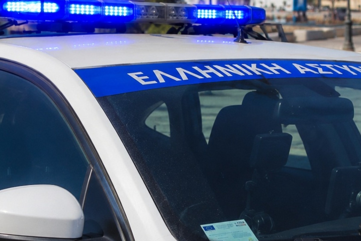 Σοβαρό οικογενειακό επεισόδιο στα Χανιά: Ξυλοκόπησε τον 87χρονο θείο του, βρέθηκαν όπλα στο σπίτι του
