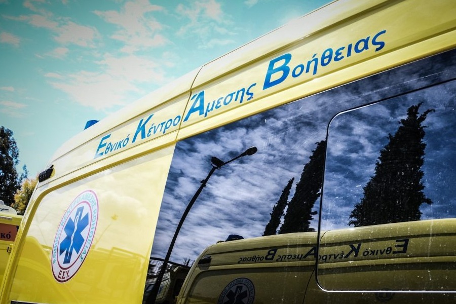 Νεκρή 51χρονη που έπεσε από τον 2ο όροφο του Υπουργείου Τουρισμού