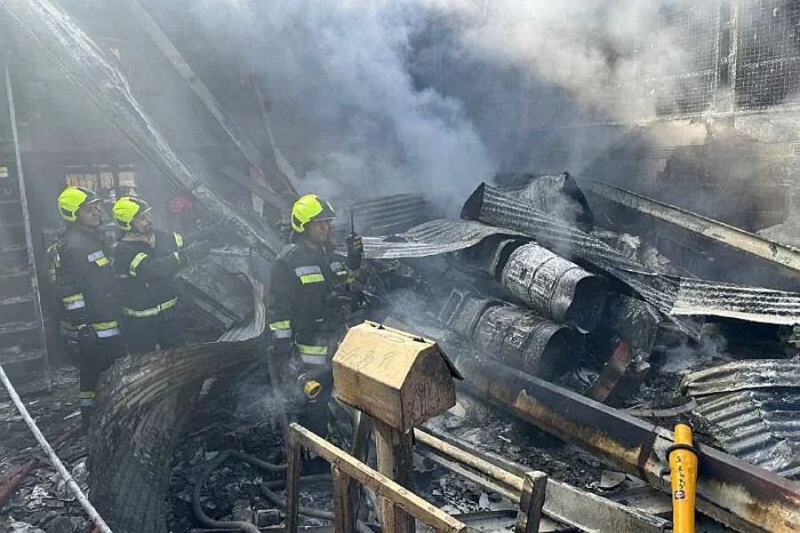 Ιράν: Στρατιωτικό ελικόπτερο έπεσε σε λαϊκή αγορά - Tουλάχιστον τέσσερις νεκροί - Πρόκειται για το δεύτερο σοβαρό αεροπορικό δυστύχημα στη χώρα μέσα σε λιγότερο από μία εβδομάδα