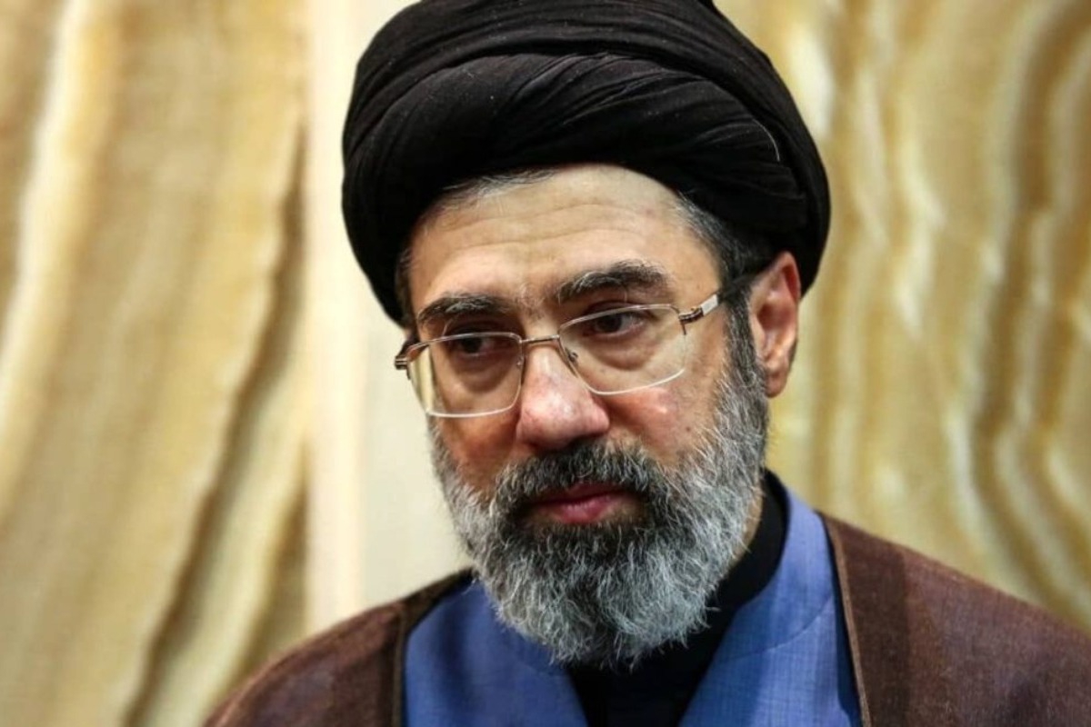 «Αποζημιώσεις για το αίμα που χύθηκε» απαιτεί ο Μοτζτάμπα Χαμενεΐ από ΗΠΑ και Ισραήλ