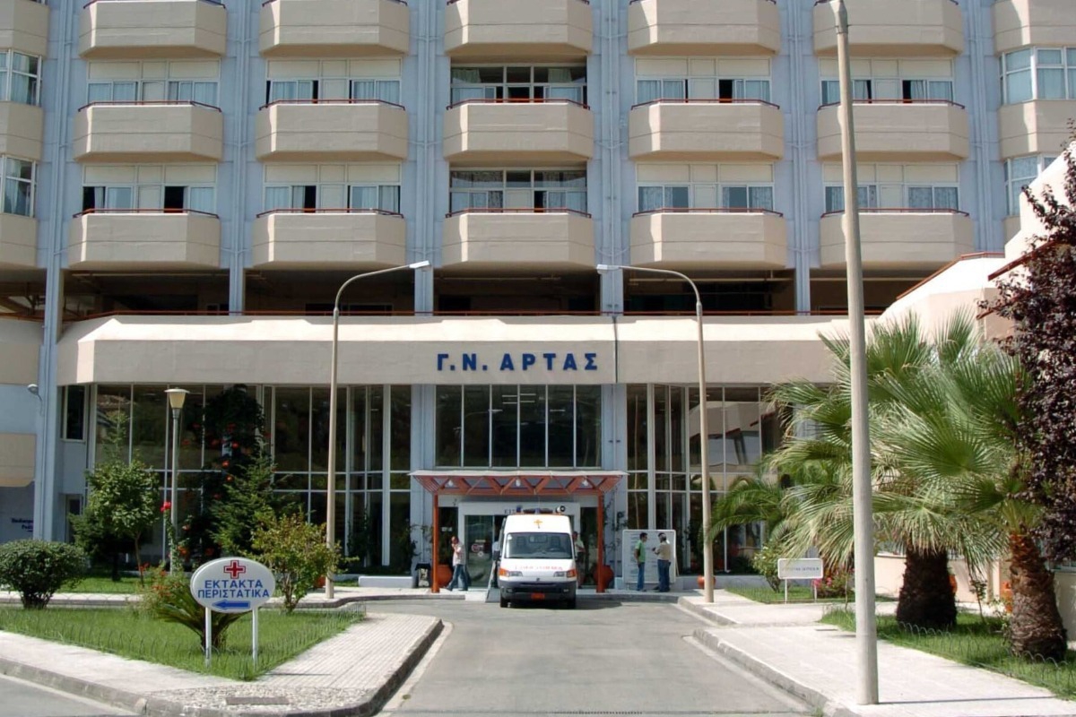 Αρτα: 35χρονη πέθαvε την ώρα που θήλαζε ‑ Είχε γεννήσει πριν 15 ημέρες