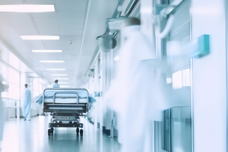 Λάρισα: Έκανε όπισθεν και τραυμάτισε τρίχρονο κοριτσάκι– Νοσηλεύεται στο νοσοκομείo