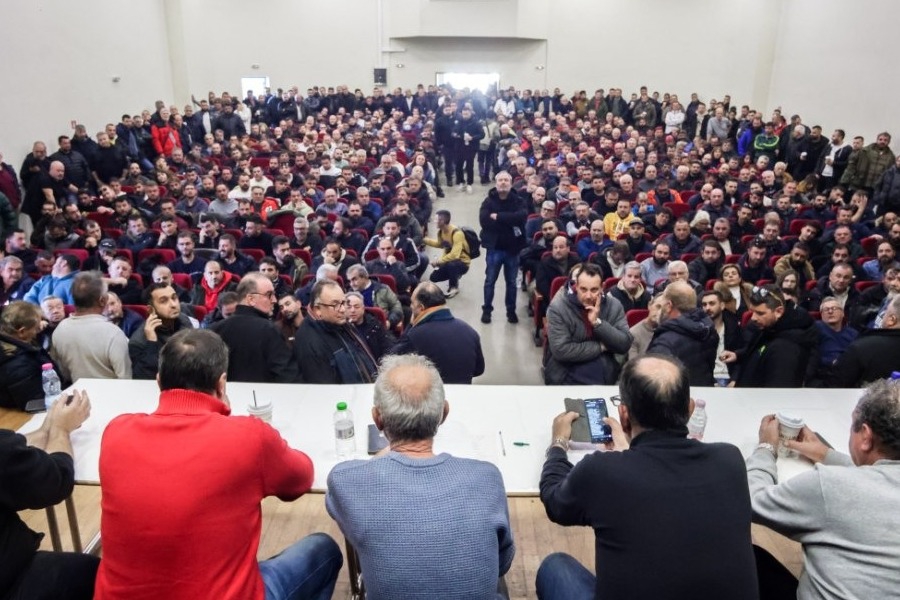 «Ναυάγησε» η συνάντηση των αγροτών με τον πρωθυπουργό – Καταγγέλλουν την κυβέρνηση για απόπειρα διάσπασης