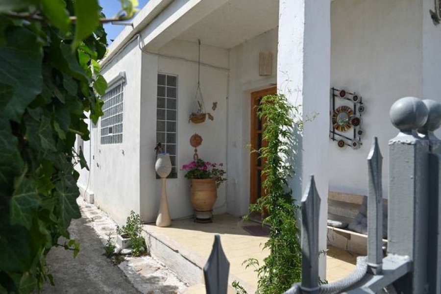 Αίγιο: Πιθανή ανατροπή στην υπόθεση μητέρας και γιου που βρέθηκαν νεκροί