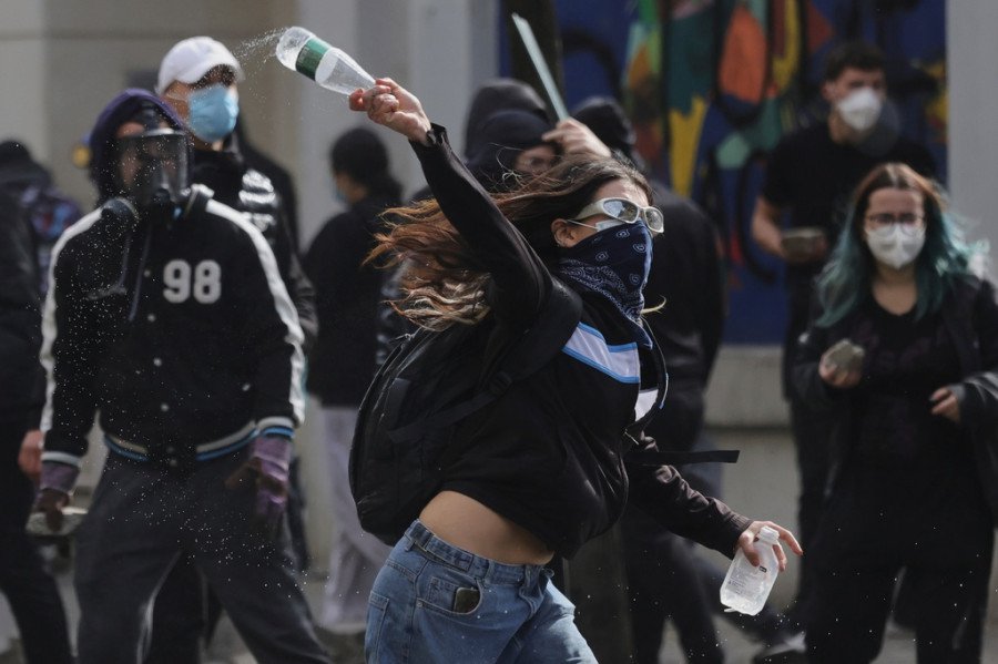 Αλβανία, διαδηλώσεις, φοιτητές