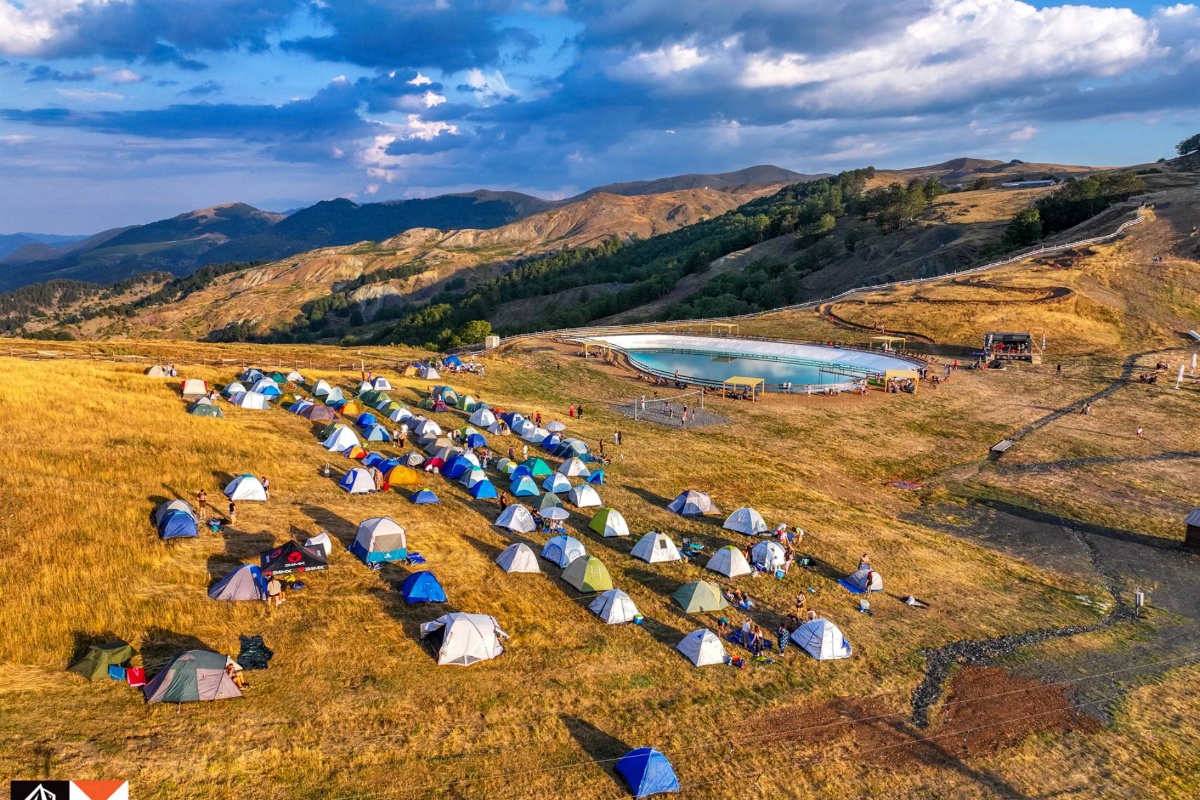 Anilio Park Festival: Τι κάνει το βουνίσιο φεστιβάλ της Πίνδου μια εμπειρία ζωής