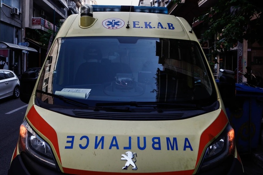 13χρονη έπεσε από το μπαλκόνι σχολείου στο Χαϊδάρι: Νοσηλεύεται σε κρίσιμη κατάσταση