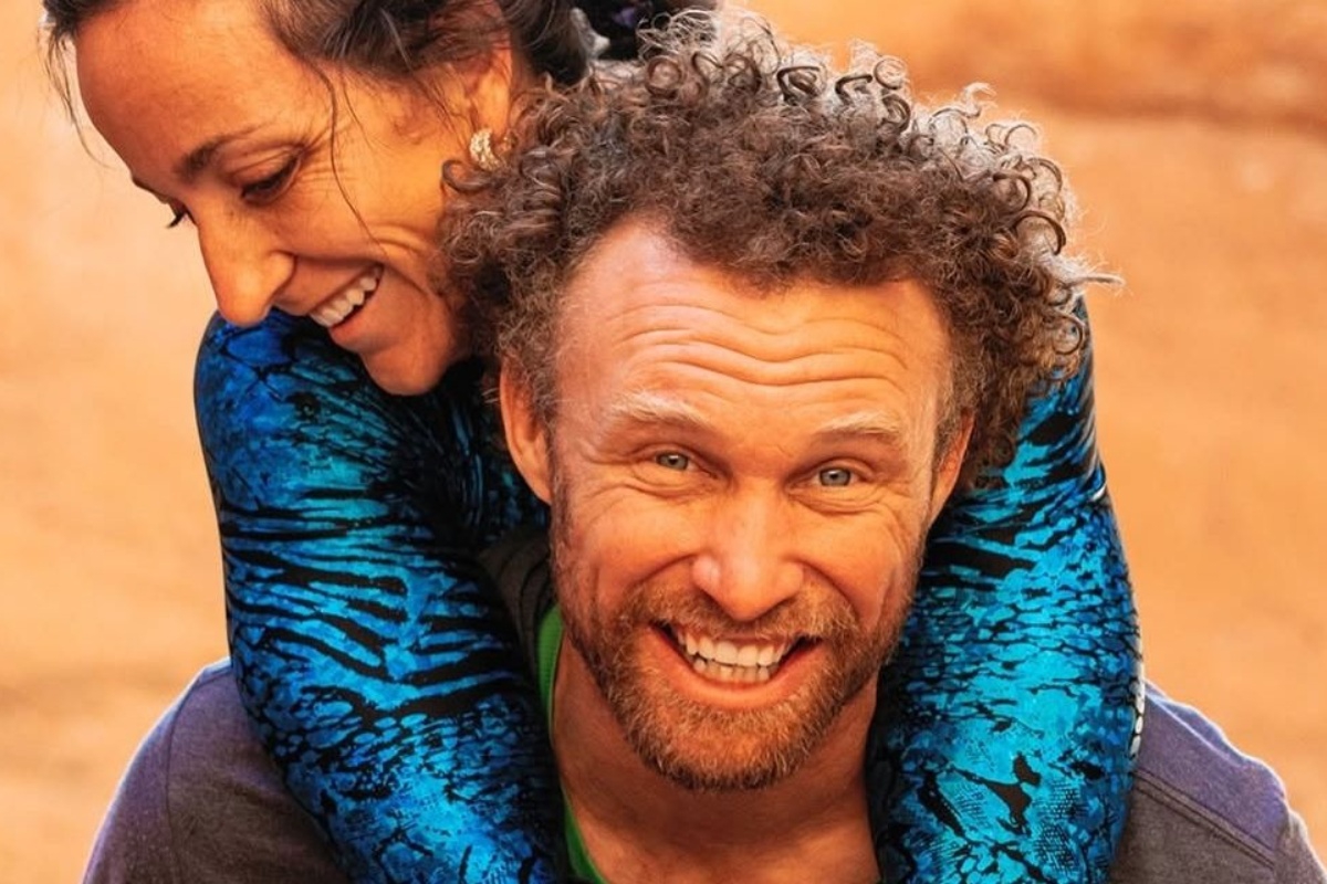 Γνωστός αθλητής BASE Jumping σκοτώθηκε κατά τη διάρκεια άλματος – Είχε εμφανιστεί στο Super Bowl του 2012 με τη Μαντόνα - Το BASE Jumping, γνωστό και ως άλμα βάσης, είναι extreme sport στο οποίο ο αθλητής πηδά με αλεξίπτωτο ή πετά με wingsuit από καθορισμένο ύψος, όπως κτ