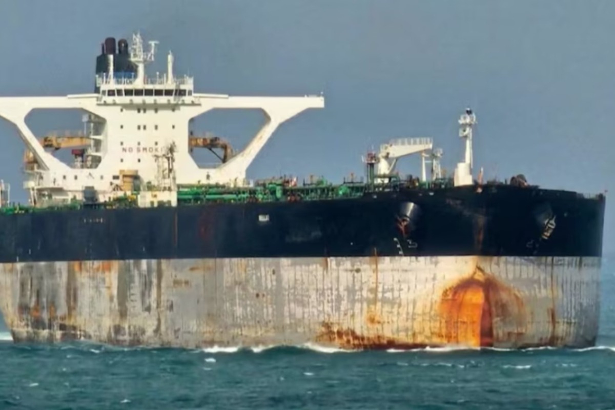 Η Ρωσία έστειλε υποβρύχιο για να συνοδεύσει άδειο τάνκερ που προσπάθησαν να κατασχέσουν οι ΗΠΑ ανοιχτά της Βενεζουέλας