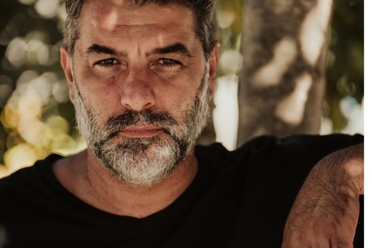 Βασίλης Μπισμπίκης: Τι αποκάλυψε για τη σχέση του με τη Δέσποινα Βανδή και τι λέει για τον εαυτό του που δεν θα αλλάξει ποτέ