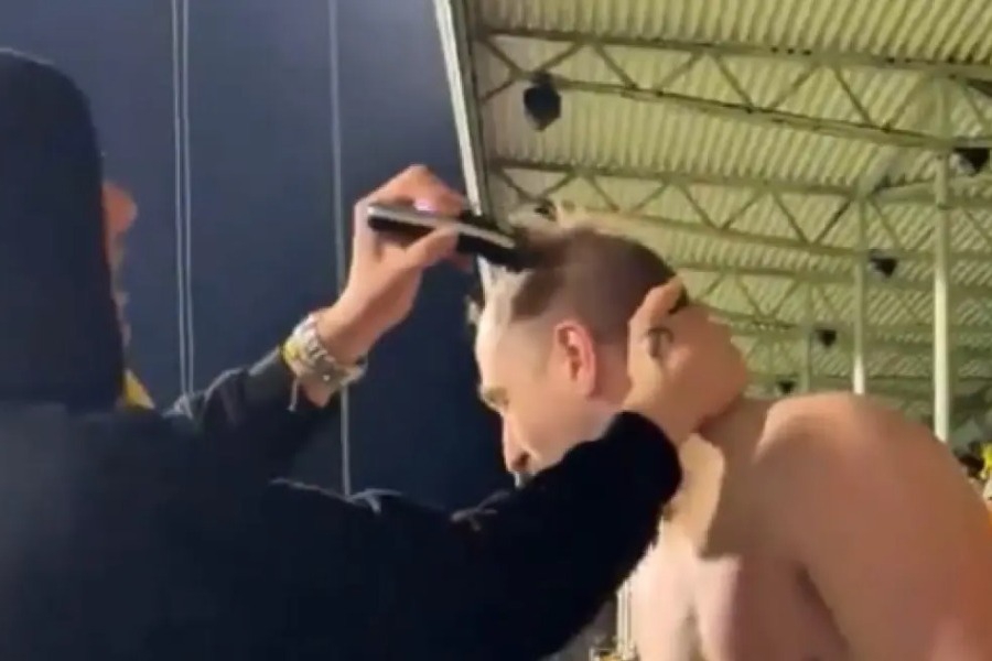 Οπαδός της Μπόντο Γκλιμτ κουρεύτηκε στο γήπεδο μετά την 5η σερί νίκη της ομάδας του στο Champions League