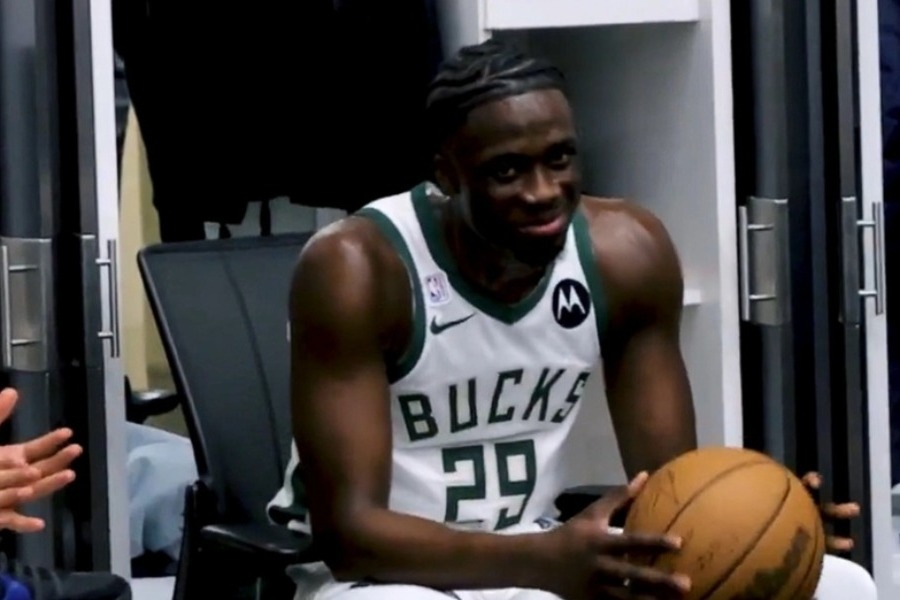 ΝΒΑ: Έγραψαν ιστορία τα αδέρφια Αντετοκούνμπο μετά το ντεμπούτο του Αλεξ με τους Μπακς, δείτε βίντεο