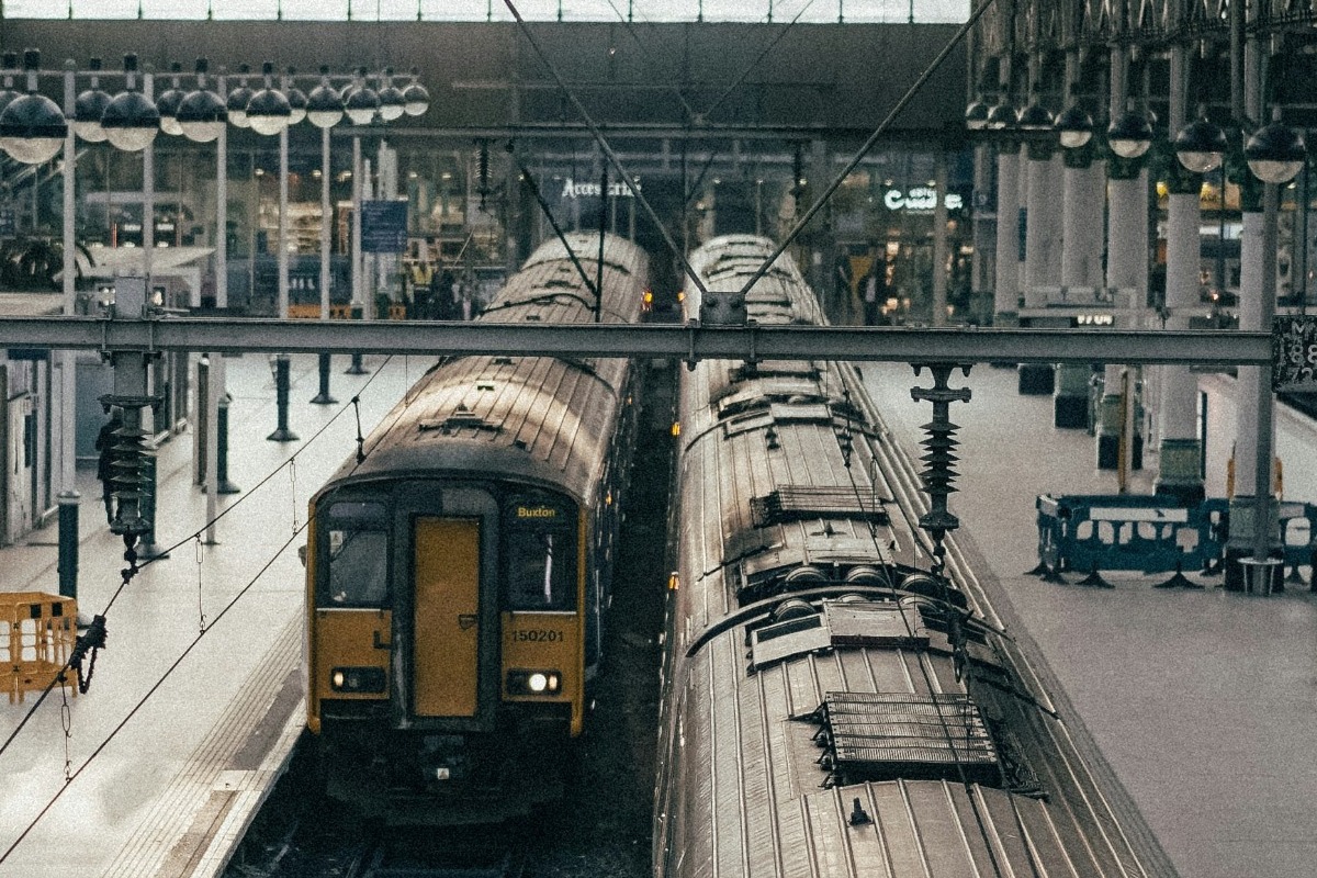 Σοκ στη Γερμανία: Έλληνας χωρίς εισιτήριο ξυλοκόπησε μέχρι θανάτου ελεγκτή τρένου - Του ζήτησε να αποβιβαστεί, γιατί δεν είχε εισιτήριο - «Κατηγορείται για το αδίκημα της ανθρωποκτονίας»