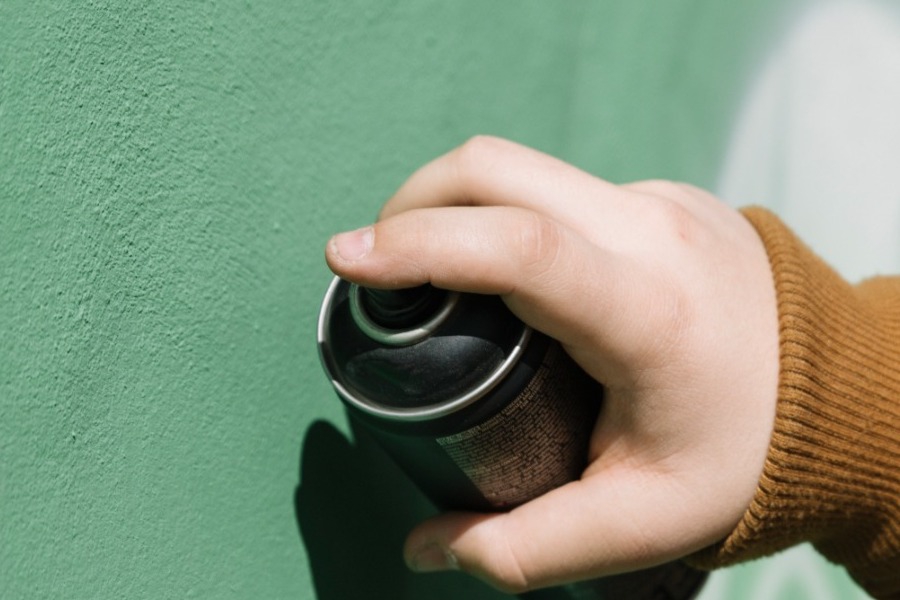 Σχέδιο αντιγκράφιτι στο μετρό: Ο λογαριασμός θα πηγαίνει στους δράστες ‑ Τι προβλέπει το νομοσχέδιο