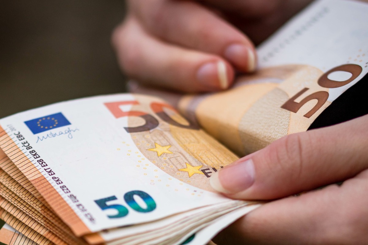 Ποιοι πληρώνονται από τις 8 έως 12 Ιουνίου – Αναλυτικά τα ποσά από e‑ΕΦΚΑ και ΔΥΠΑ