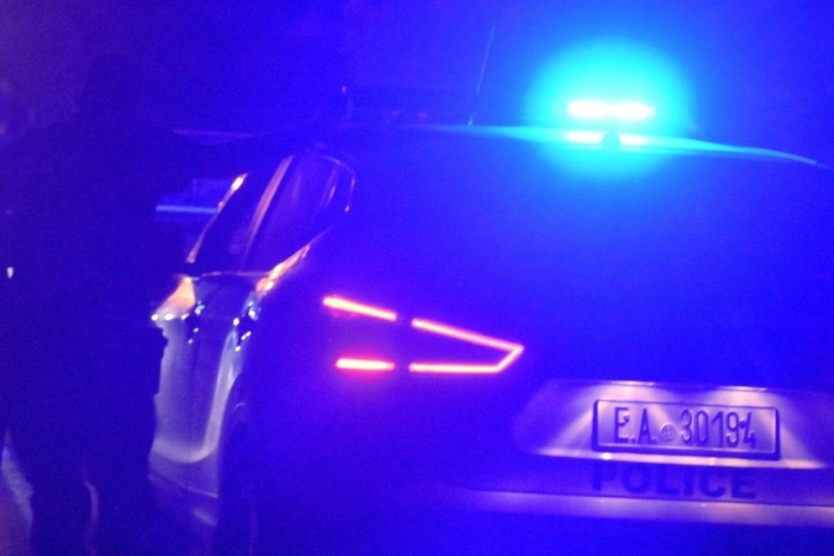 Θεσσαλονίκη: Νεαρός έτρεχε με 179χλμ/ώρα στη Μουδανιών - Το όριο είναι 90 - Ο 22χρονος οδηγός συνελήφθη από αστυνομικούς της Διεύθυνσης Τροχαίας Θεσσαλονίκης