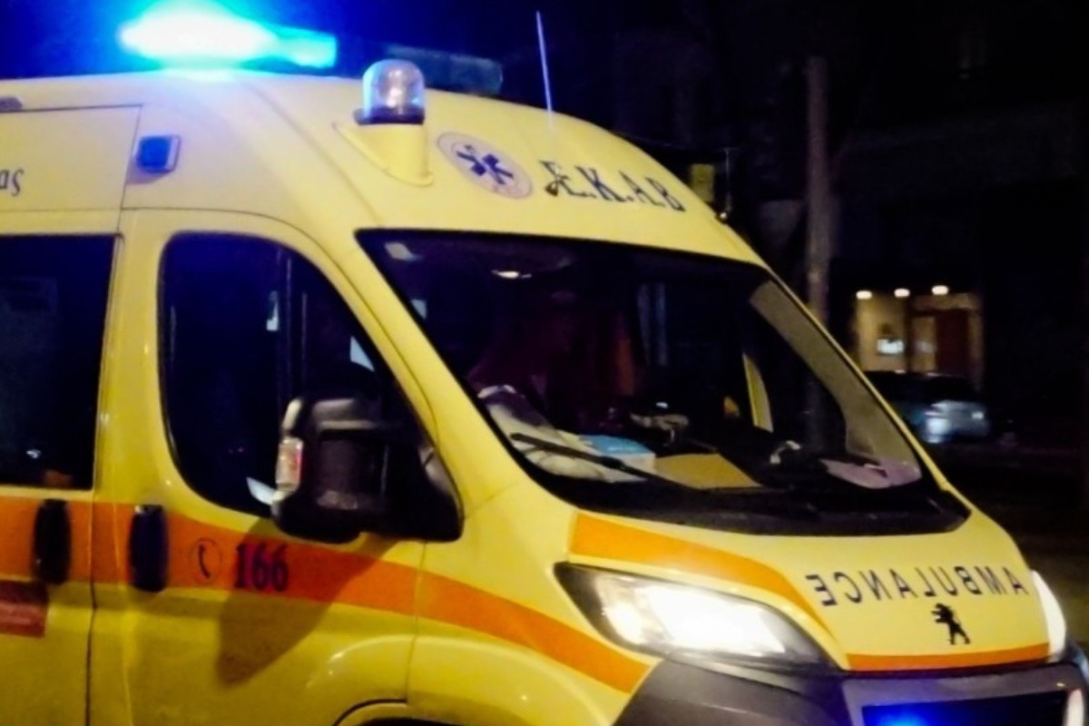 Θρήνος στη Λάρισα: Εντοπίστηκε νεκρή 54χρονη γυναίκα - Οι Αρχές αστυνομία και ΕΚΑΒ έσπευσαν στο σημείο όπου και διαπιστώθηκε ο θάνατος της