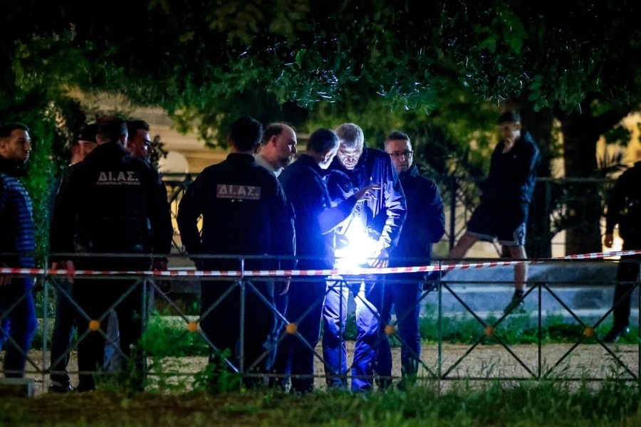 Πώς έγινε η δολοφονία στον Αγιο Δημήτριο: Ο αξιωματικός πήγε στο σημείο χωρίς να γνωρίζει ότι θύμα ήταν ο γιος του - Ο 25χρονος δέχθηκε επίθεση με μαχαίρι μέσα στο Πάρκο Ασυρμάτου
