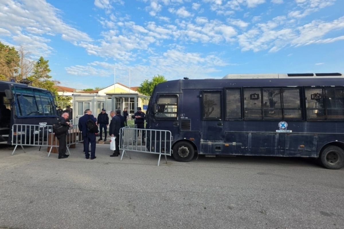 Δίκη για τα Τέμπη: Μήνυση σε Κυρανάκη καταθέτει ο κατηγορούμενος Νικολάου