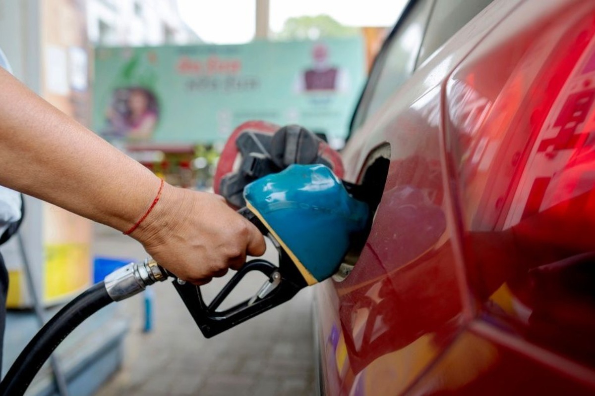 Fuel pass 2026: Πότε ανοίγουν οι αιτήσεις - Πώς θα γίνει η πληρωμή - Η επιδότηση θα δοθεί σε ευρύ φάσμα δικαιούχων, στοχεύοντας στην ανακούφιση των εξόδων καυσίμων και μετακίνησης