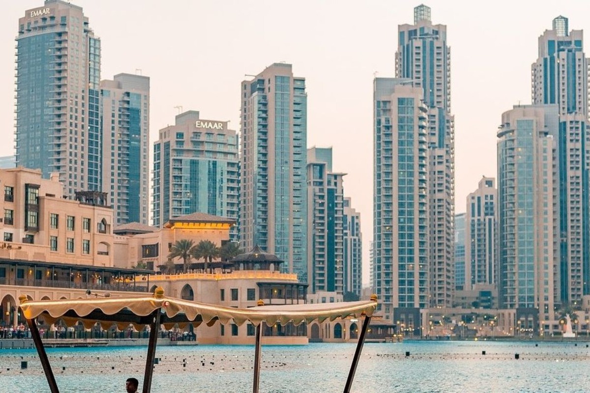 Το Ντουμπάι σε πλήρη κατάρρευση: Αποθέματα νερού για 48 ώρες ‑ Φήμες για επιβολή capital controls