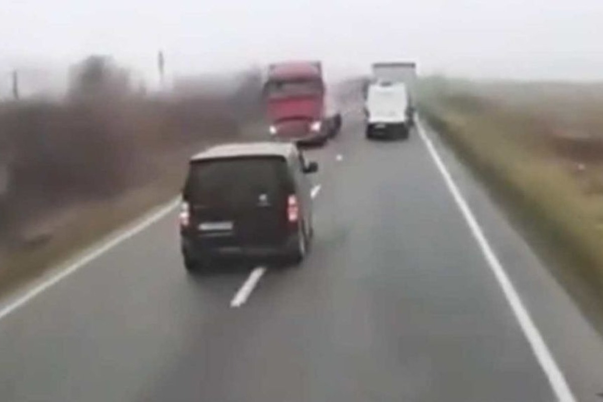 Διακομίζονται στην Ελλάδα δύο τραυματίες οπαδοί του ΠΑΟΚ: «Δεν είναι εύκολα τα πράγματα» - «Έχει ο Θεός» είπε συγκινημένος ο πατέρας ενός από τους τραυματίες που μεταφέρονται στην Ελλάδα με αεροσκάφος του ΕΚΑΒ