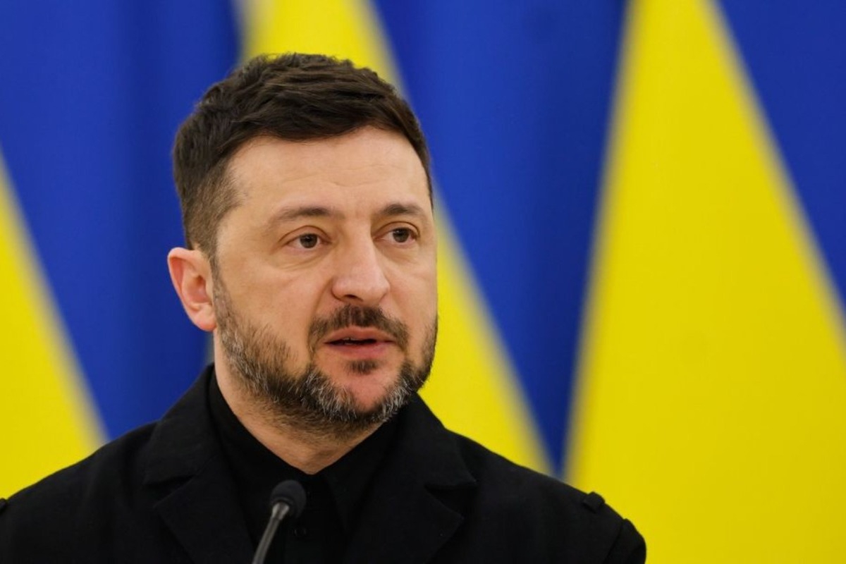 Ζελένσκι: «Ο Πούτιν δεν πέτυχε τους στόχους του – Δεν λύγισε τους Ουκρανούς» - Στις 09:00 το πρωί στην Ουκρανία τηρήθηκε ενός λεπτού σιγή για την επέτειο των 4 ετών από την εισβολή της Ρωσίας.