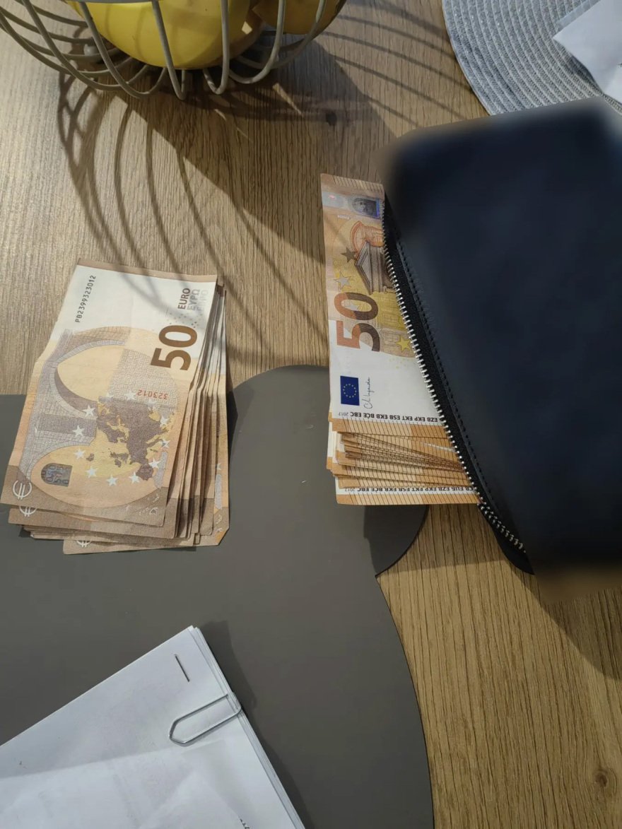 Εγκληματική οργάνωση εξαπατούσε καλλιτέχνες, αθλητές κι επιχειρηματίες με δήθεν εράνους - Μπλόκαραν τον λογαριασμό μητέρας παιδιού με καρκίνο