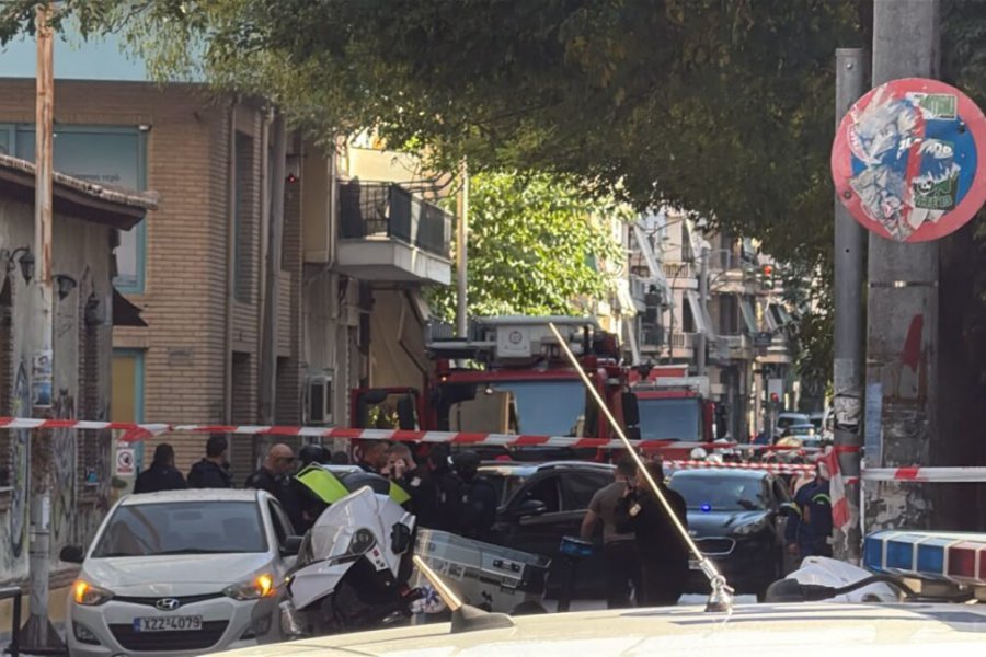 Έκρηξη στον Κολωνό με «άρωμα» τρομοκρατίας – 4 τραυματίες, δύο αστυνομικοί και δύο πολίτες