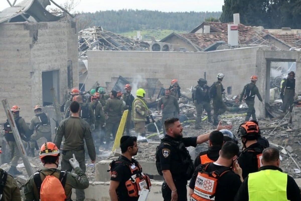 Μέση Ανατολή: Οι τηλεφωνικές γραμμές εκτάκτου ανάγκης για παροχή προξενικής αρωγής σε Έλληνες πολίτες - Οι γραμμές εκτάκτου ανάγκης για τους Έλληνες πολίτες έχουν επικαιροποιηθεί από το υπουργείο Εξωτερικών