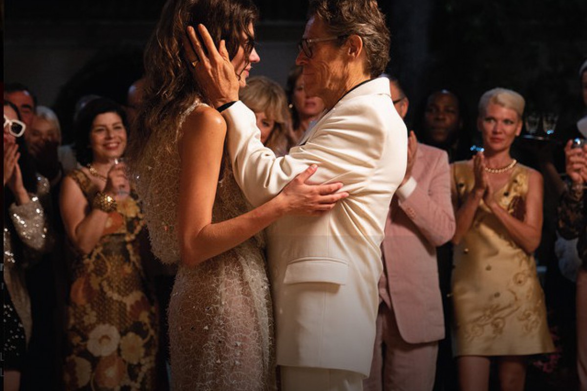 Ο Willem Dafoe τραγουδά στο soundtrack του «The Birthday Party» ‑ Τι κυκλοφόρησε