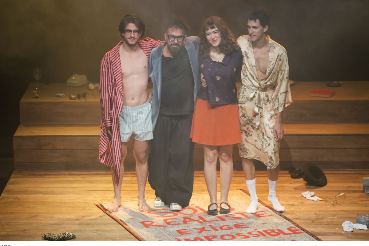 Πρεμιέρα για τους «The Dreamers» στο Σύγχρονο Θέατρο σε σκηνοθεσία Κωνσταντίνου Ρήγου