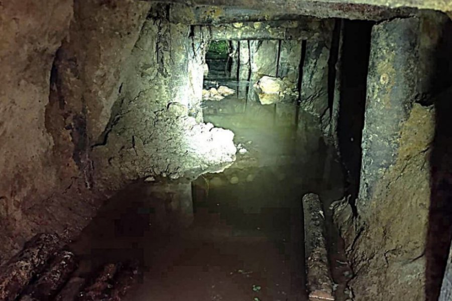Εντοπίστηκε σήραγγα 40 μέτρων στη Λιθουανία για τη διέλευση παράνομων μεταναστών από τη Λευκορωσία - Λιθουανοί συνοριοφύλακες δέχθηκαν επίθεση σε μία περίπτωση από ομάδα μεταναστών που αντιστέκονταν στη σύλληψή τους, οι αξιωματικοί αναγκάστηκαν να υπο